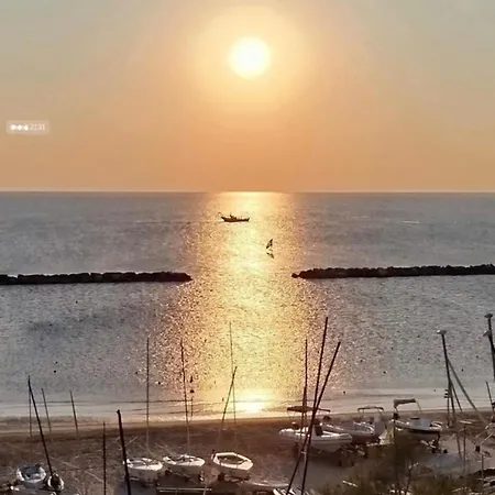 Sunrise Апартаменты *