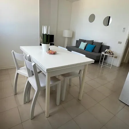 Sunrise Apartament *