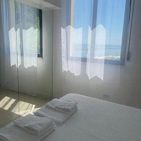 Апартаменты Sunrise *